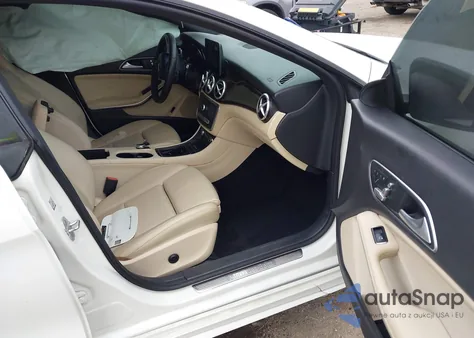 2017 Mercedes-Benz Cla 250 z USA, uszkodzony, nr VIN WDDSJ4EB6HN444947